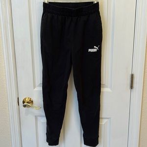 Boys black Puma sweatpants joggers size medium 10-12